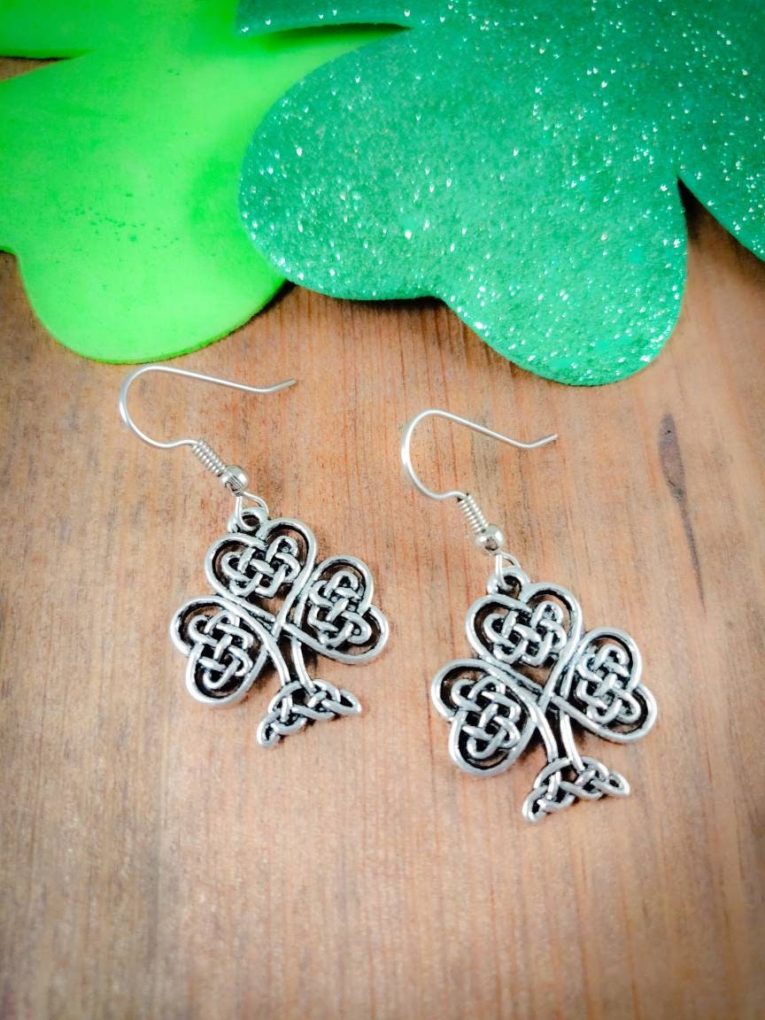 Shamrock Earrings, St. Patrick's Day Earrings, Celtic Knot Earrings, St. Patrick's Day Jewelry, Shamrock Jewelry, Celtic Knot jewelry